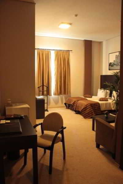 Royal Park Hotel Баку Екстериор снимка